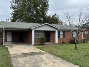 Building Photo - 1314 Pennylane SE