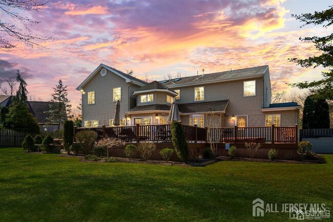 Building Photo - 4 Rebel Run Dr