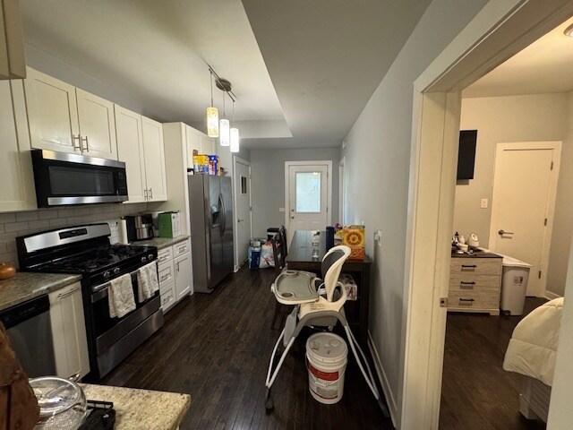 Building Photo - 1431 N Springfield Ave