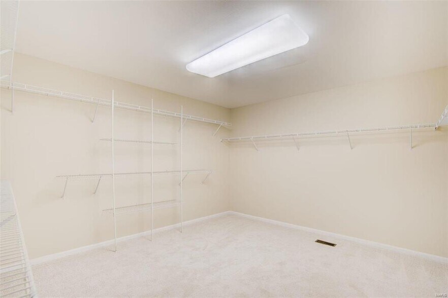 Building Photo - 2125 Wildwood Meadows Ct