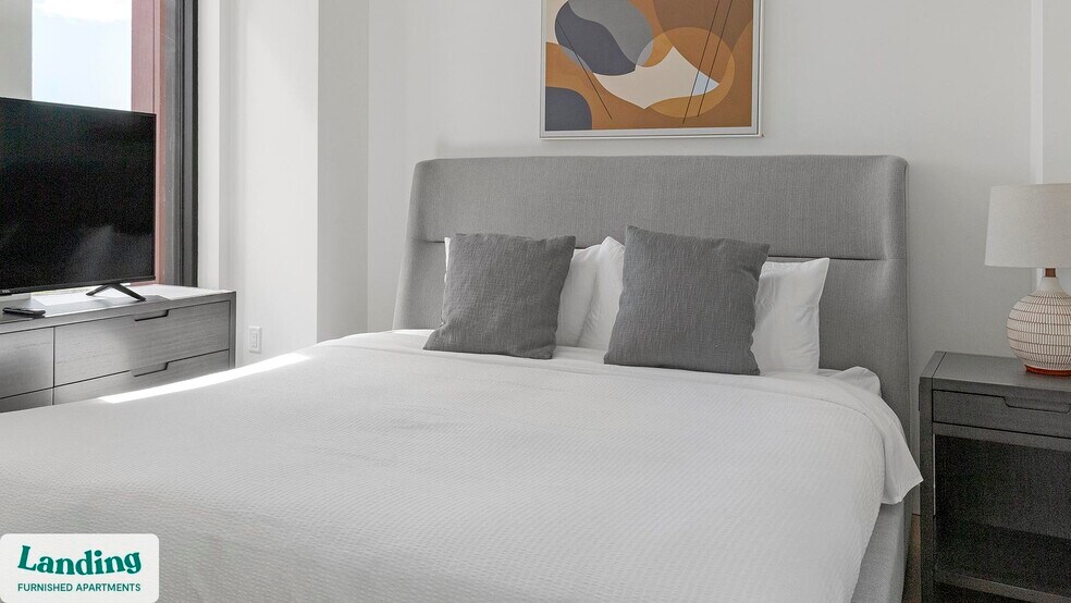 Building Photo - 632 Howard Rd SE