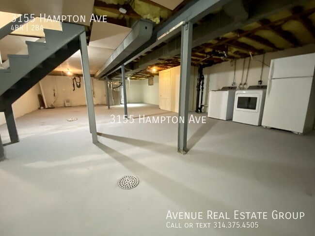 Building Photo - 3155 Hampton Ave