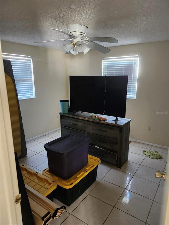 Building Photo - 3251 Devonshire Dr