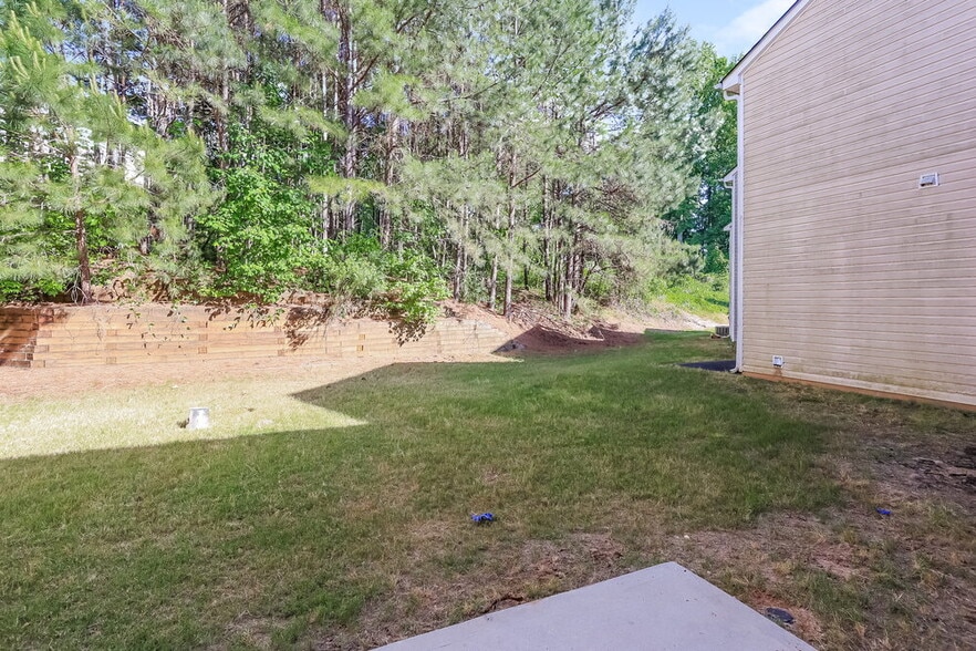 Building Photo - 5480 Sierra Trl