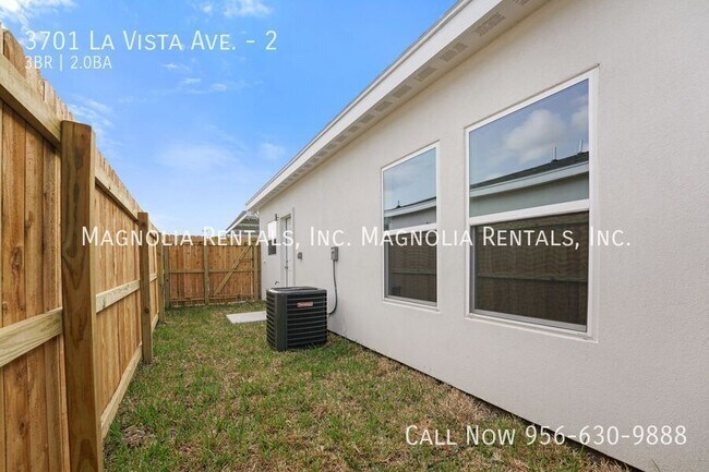 Building Photo - 3701 La Vista Ave