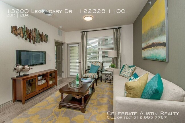 Building Photo - HighLine