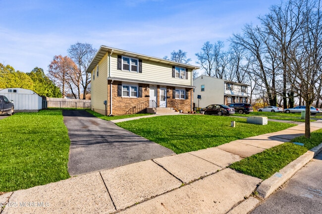 Building Photo - 144 New Cedar Ln