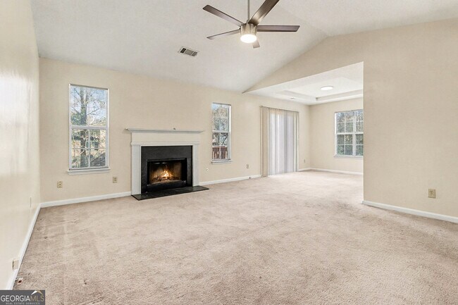 Building Photo - 7134 Hazelwood Dr