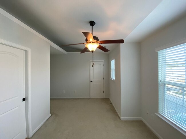 Building Photo - 5454 Farm House Trail