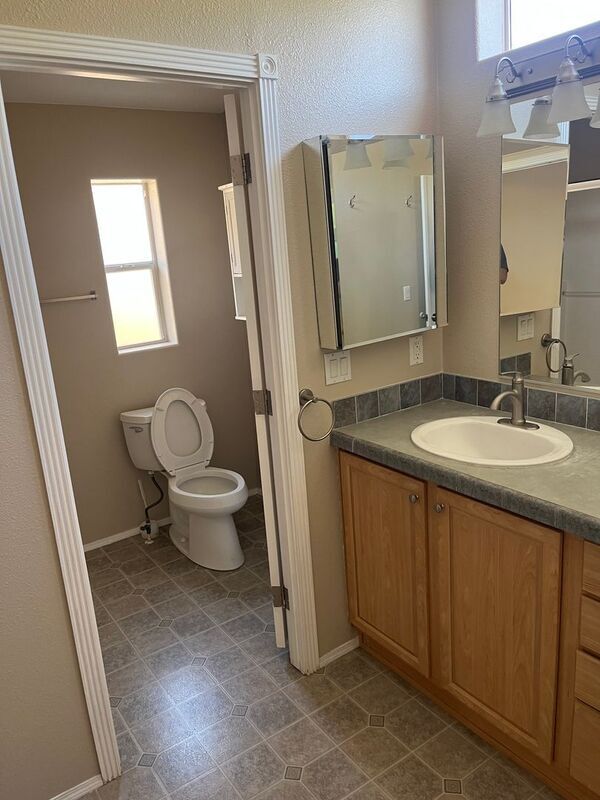 Building Photo - 35109 CA-79