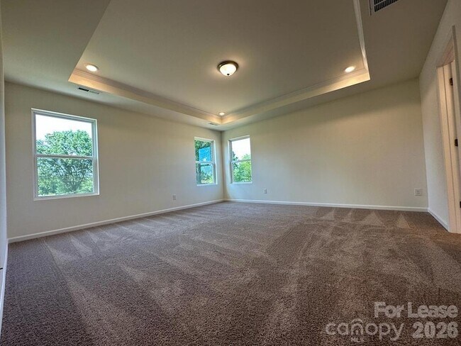 Building Photo - 2897 Yeager Dr NW