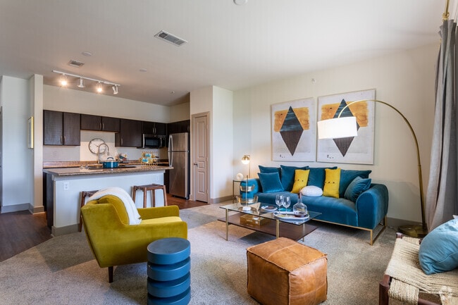 1BR,1BA - 876SF - Living Area - Centreport Lake