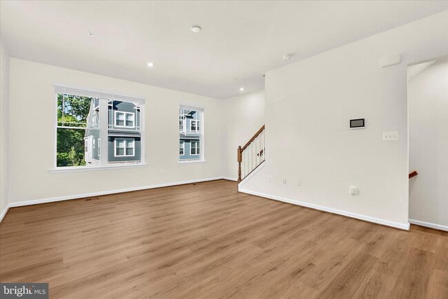 Building Photo - 1110 Thomas Trl