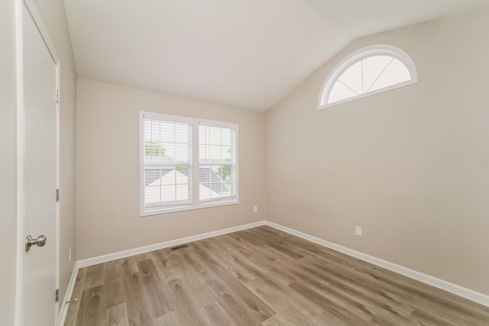 Building Photo - 4964 Astonshire Ln