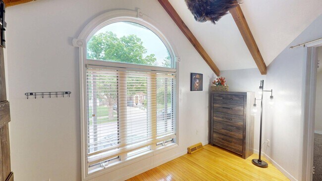 Building Photo - 1625 N Union St