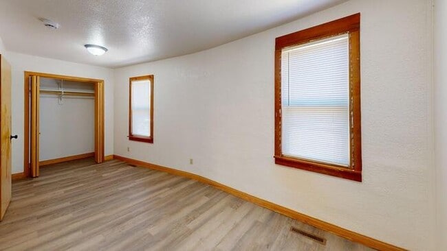 Building Photo - 730 N 20th St