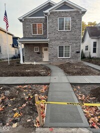 Building Photo - 2143 Columbia Ave