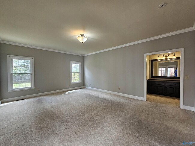 Building Photo - 102 Fred Atkinson Rd