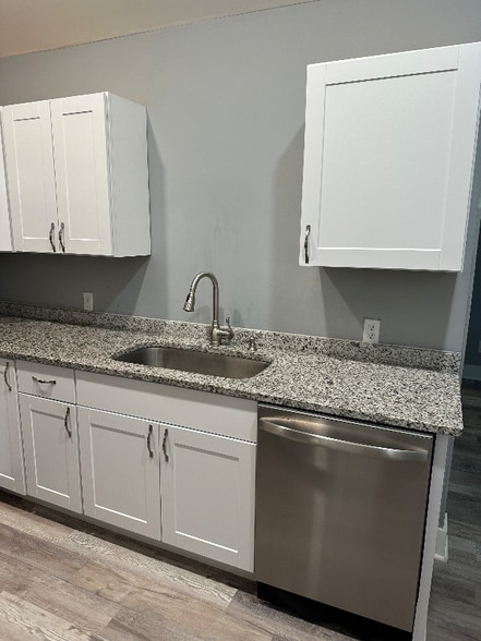 Building Photo - 107 S Belvedere Ave