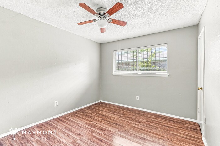Building Photo - 11750 Murr Way