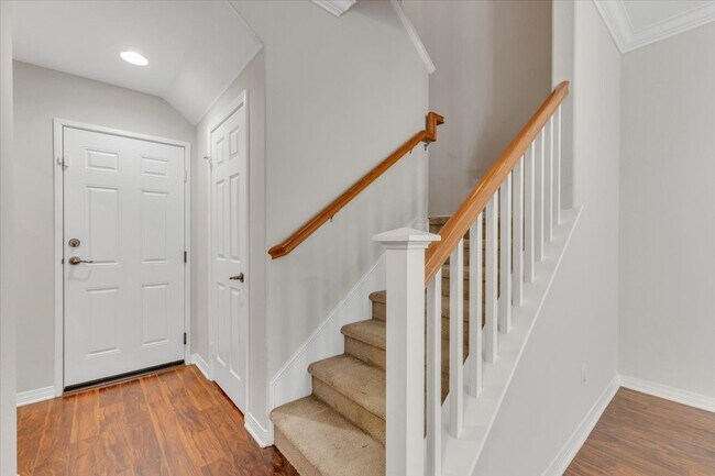 Building Photo - 28687 N Pietro Dr