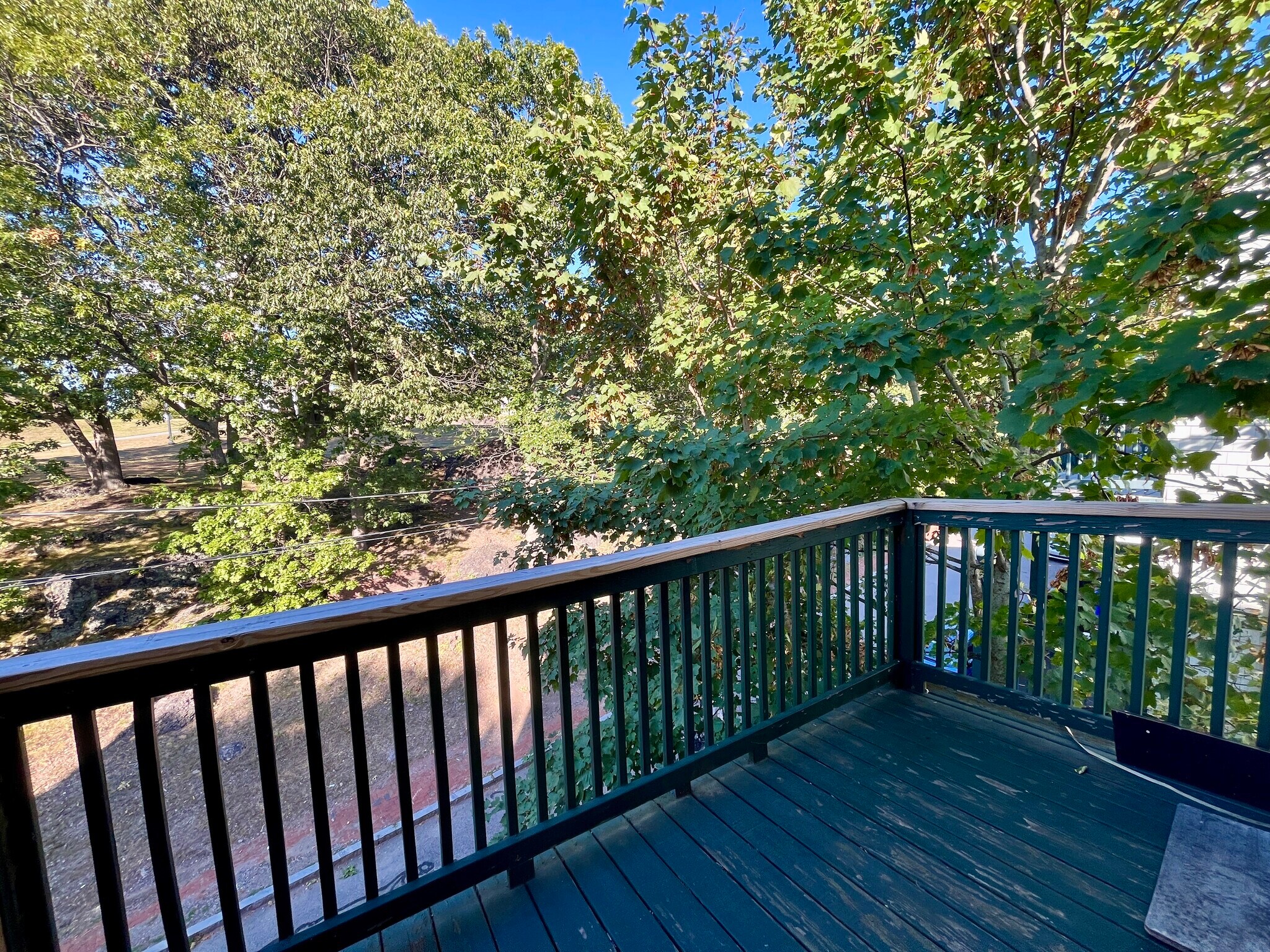 Building Photo - 49 Beech Glen St