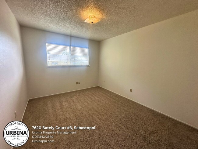 Building Photo - Bately Court Properties