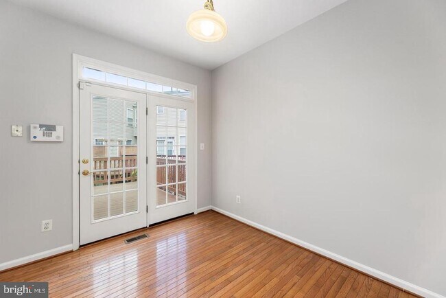 Building Photo - 13700 Barksdale Dr
