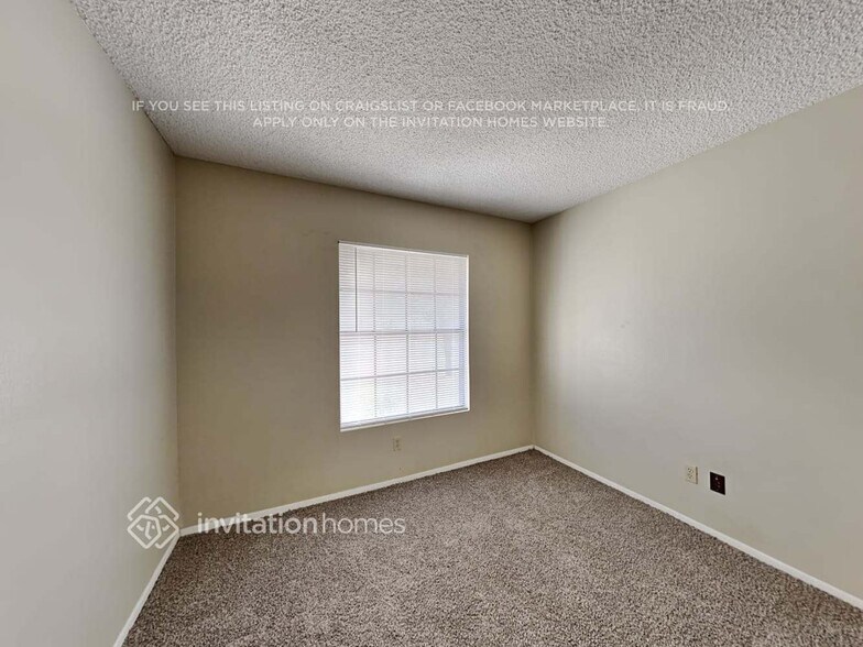 Building Photo - 3130 W Las Palmaritas Dr