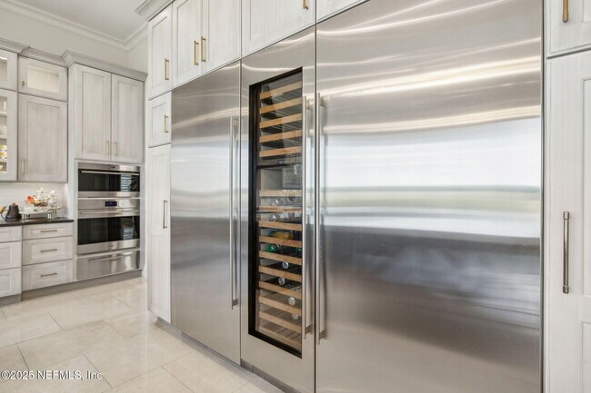 Building Photo - 463 Royal Tern Rd S