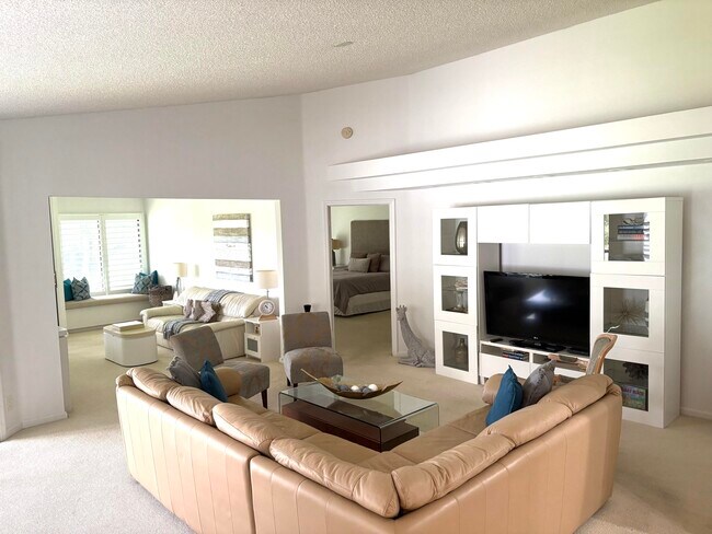 Building Photo - 15314 Strathearn Dr
