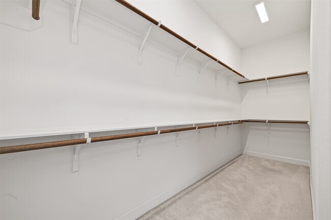 Building Photo - 15503 Salmon Springs Dr
