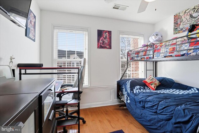 Building Photo - 9285 Laurel Ridge Crossing Rd