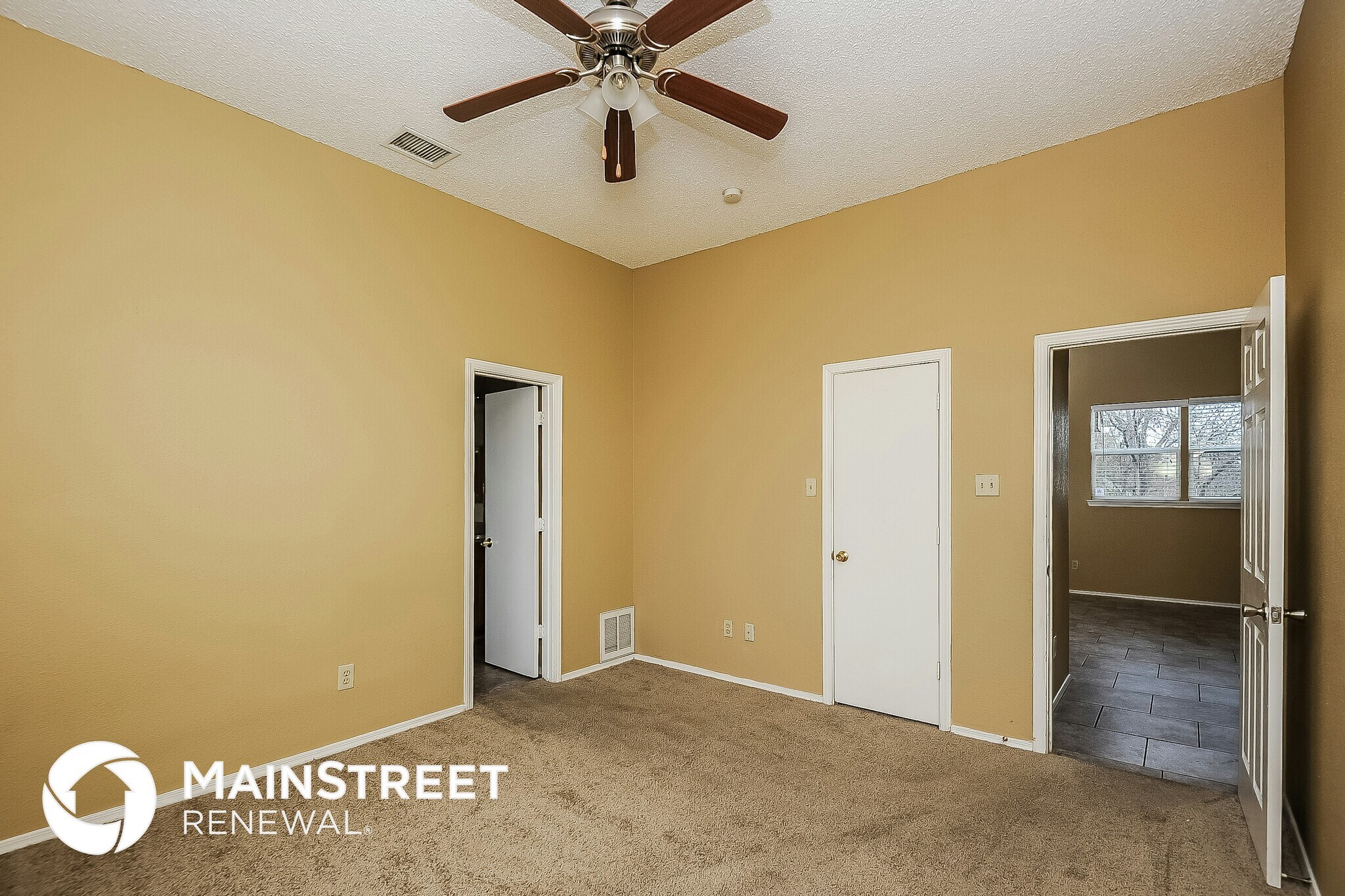 Building Photo - 764 Meadowcreek Ct