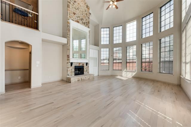 Building Photo - 701 Player Ave