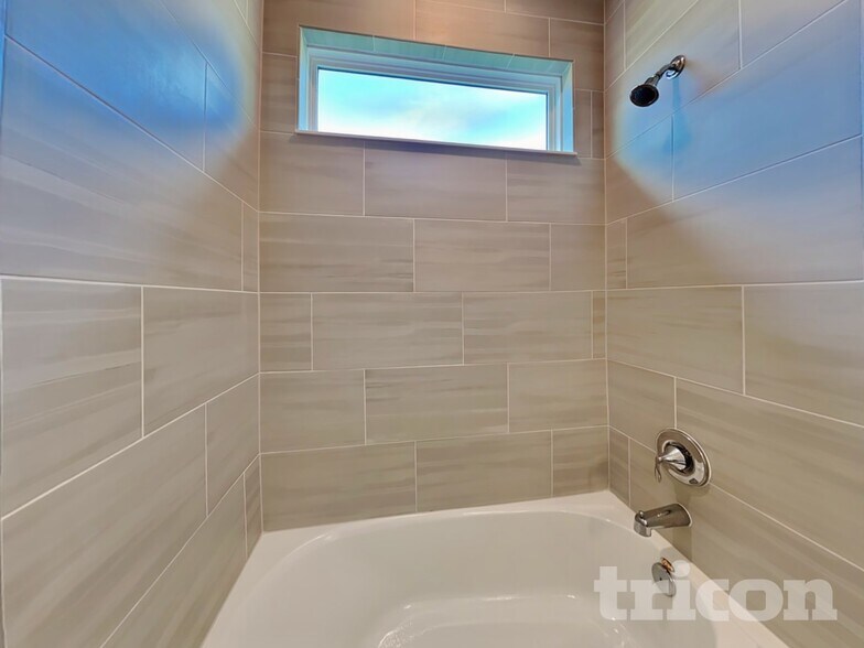 Building Photo - 38 Athens Dr