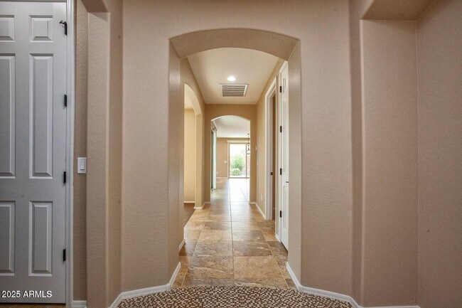 Building Photo - 21883 N 263rd Dr