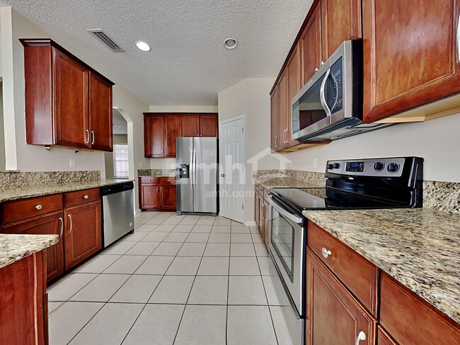 Building Photo - 1555 Tawny Marsh Ct