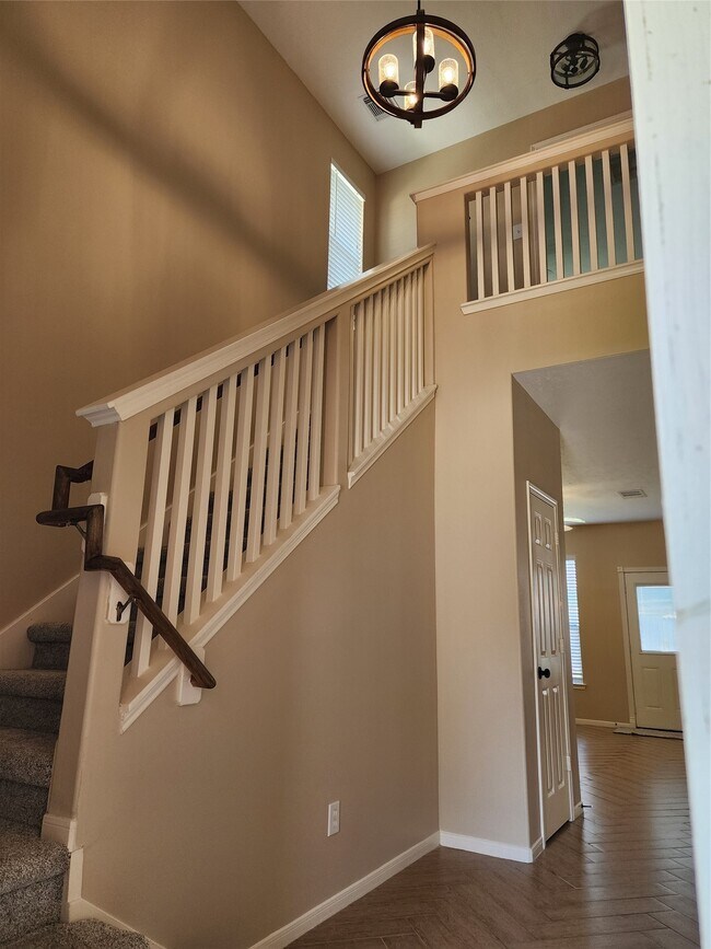 Building Photo - 8006 Indian Desert Dr