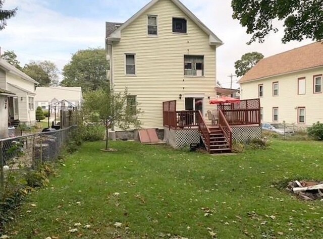Shared backyard - 21 Falmouth St