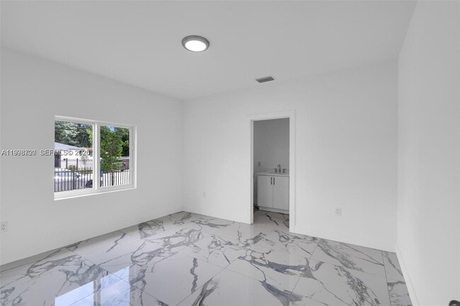 Building Photo - 11870 SW 220th St