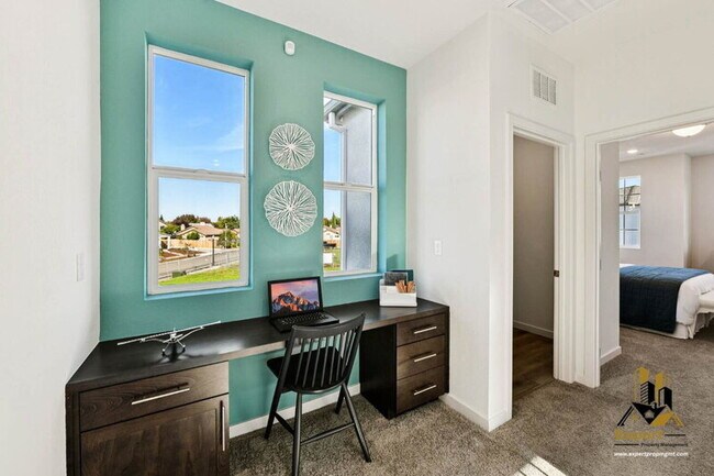 Building Photo - 8647 Starburst Way