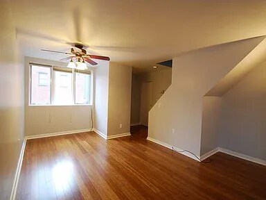 Living Room/Front door - 625 Copeland St