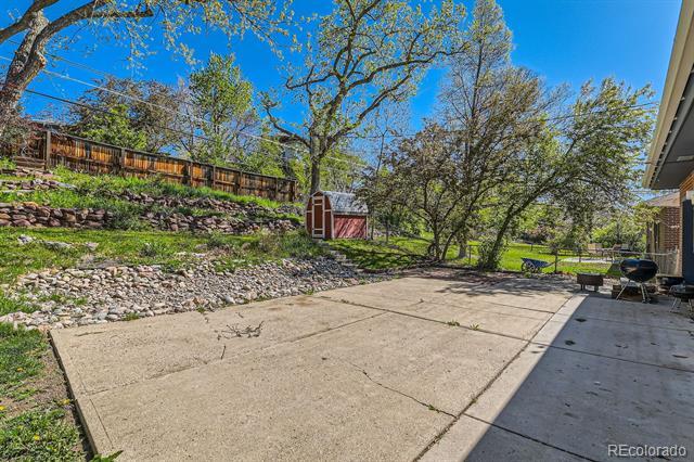 Building Photo - 525 Hartford Dr