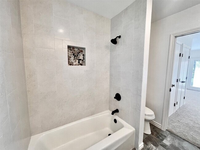 Building Photo - 15621 Terrace Lawn Cir