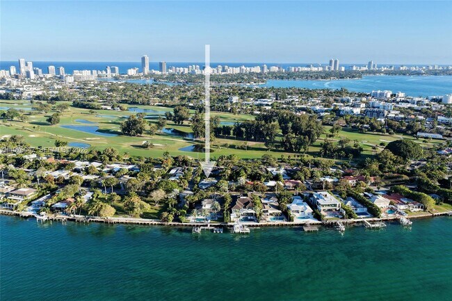 Building Photo - 1000 N Shore Dr