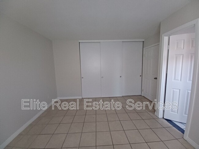 Building Photo - 887 Hawaii Ave