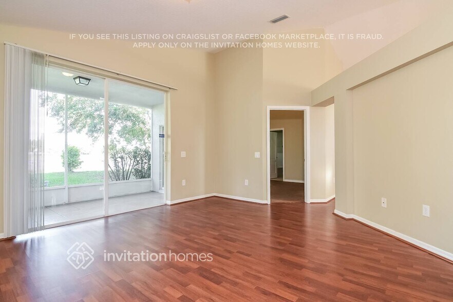 Building Photo - 12513 Lake Vista Dr