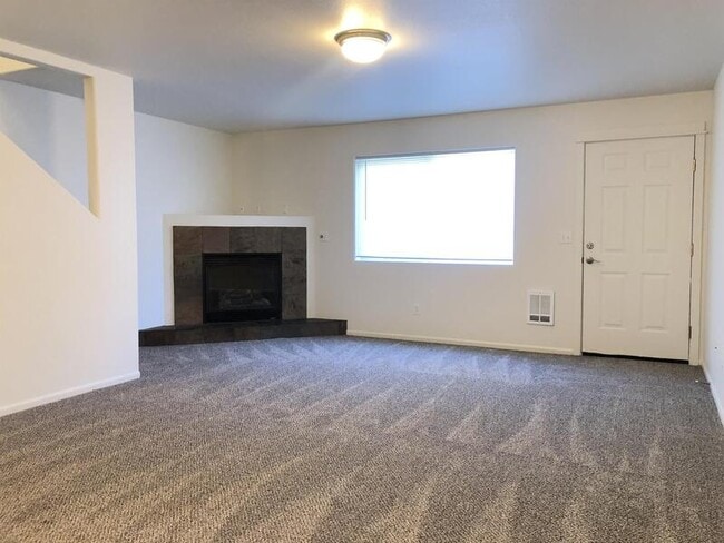 Building Photo - 2444 SW 23rd St