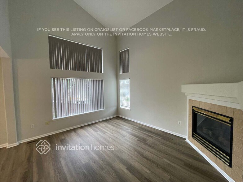 Building Photo - 4485 E Hunterwood Dr
